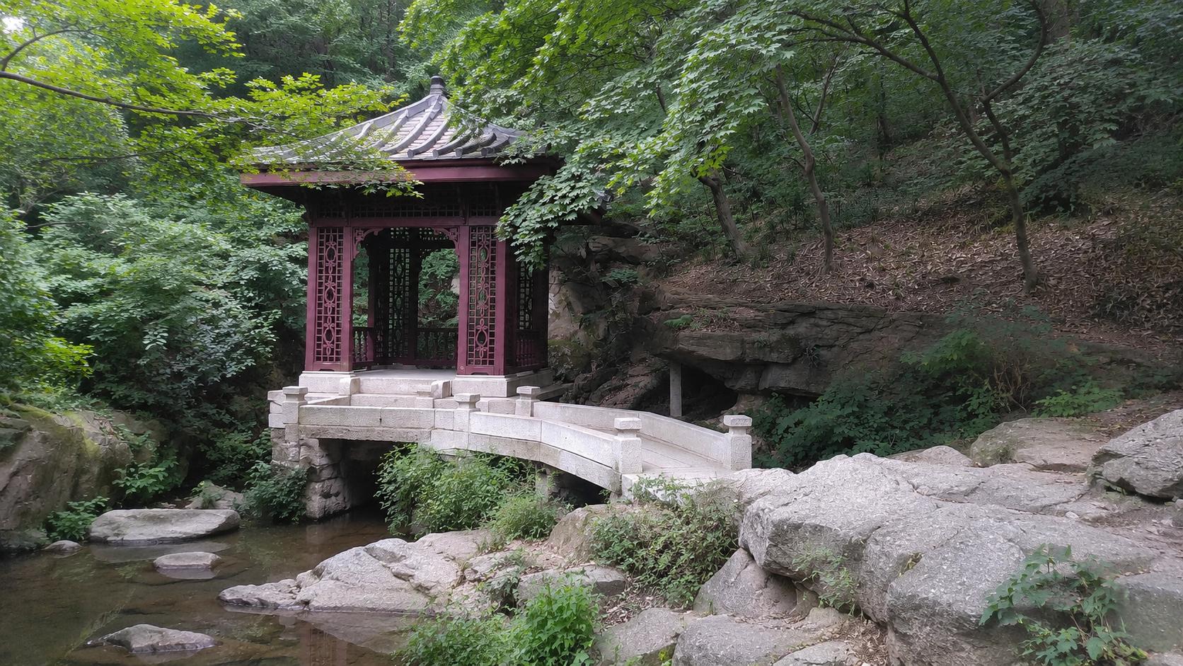 Seokpajeong: The Regent's Hidden Retreat on Mount Inwang