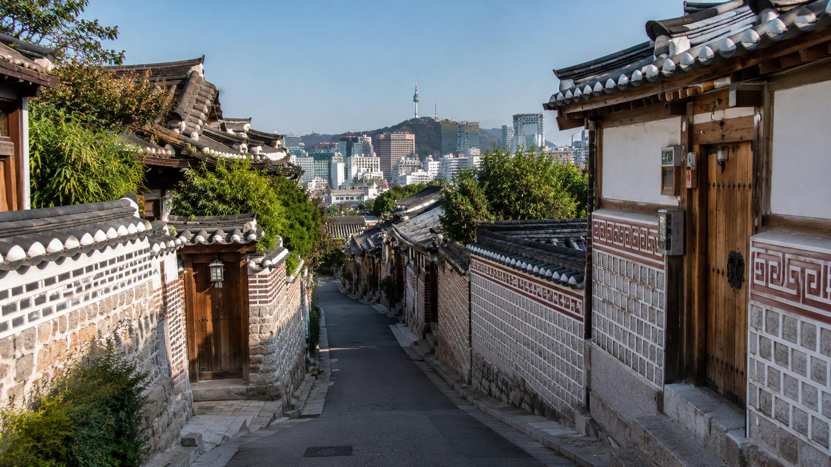 Inside Seoul’s Quiet Historic Neighborhood Hidden Beside the Palace