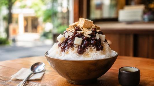 Patbingsu(팥빙수): The Dessert That Defines a Korean Summer