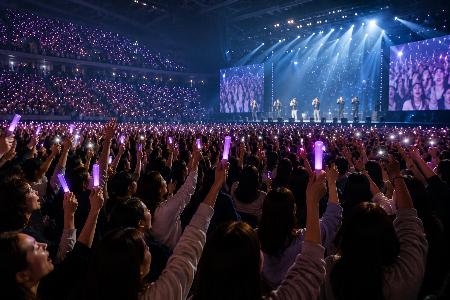 The Power of Ttechang (떼창): Why Korean Audiences Sing Together